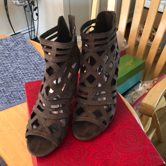 Chunky heels open toe shoes - Picture 2 of 8